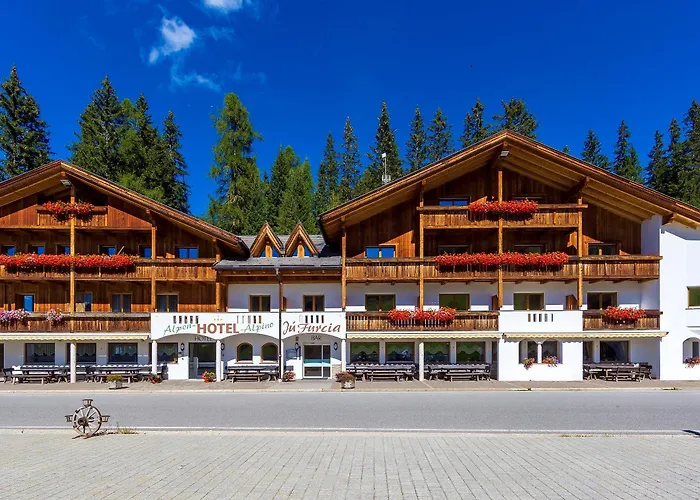 Hotel Ju Furcia San Vigilio Di Marebbe